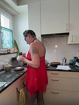 Nadja Noir online show from November 2025 12:52:01 PM