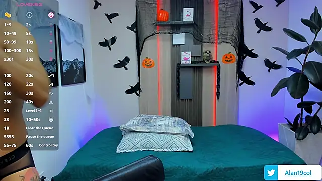 alan nd kevin online show from October 2025 07:05:02 PM