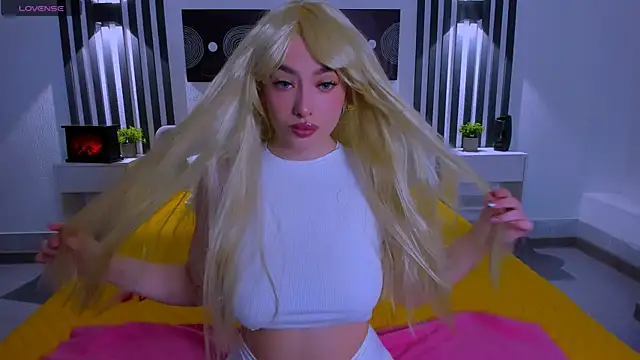 Emily Tylerr online show from February 2026 01:02:02 AM