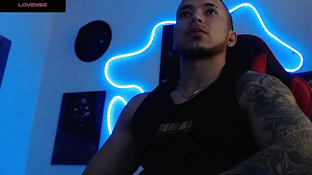 hank fuller01 online show from February 2026 06:48:01 PM