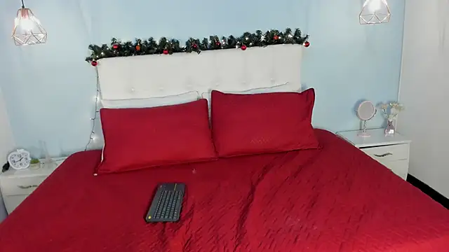 Anny mayyer online show from December 2025 02:01:01 PM