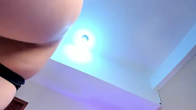 SerenaAveline online show from November 2025 11:17:01 PM