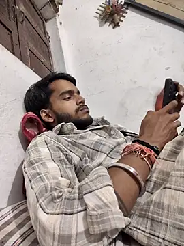 yashuuuu021 online show from September 2025 03:37:02 PM