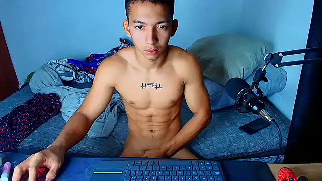 Snapshot of JuanchiT66 chatting on November 2025 03:38:02 PM JuanchiT66 online show from November 2025 03:38:02 PM