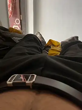 Snapshot of NoddingScorpion chatting on November 2025 11:32:02 AM NoddingScorpion online show from November 2025 11:32:02 AM