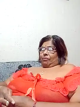 mileesha online show from November 2025 07:24:02 PM