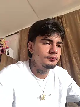 JamesDeker online show from November 2025 03:14:02 PM