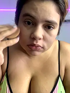 Velveet x online show from November 2025 12:05:02 PM