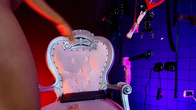 Snapshot of MrEbonybdsm chatting on November 2025 03:56:01 PM MrEbonybdsm online show from November 2025 03:56:01 PM