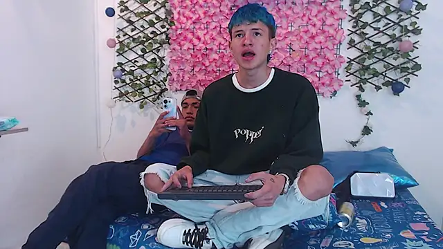 Snapshot of iam_lukas__ chatting on September 2025 04:45:01 AM iam lukas online show from September 2025 04:45:01 AM