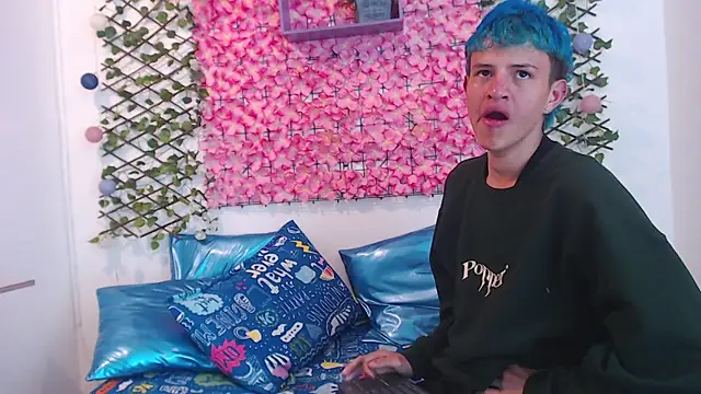 Snapshot of iam_lukas__ chatting on September 2025 07:36:02 PM iam lukas online show from September 2025 07:36:02 PM