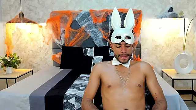 Snapshot of RaphaelDufort chatting on October 2025 11:50:01 PM RaphaelDufort online show from October 2025 11:50:01 PM