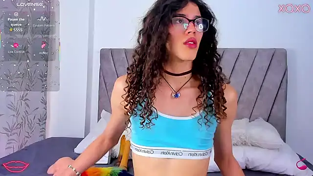 Snapshot of Nico_Gonzalez_ chatting on October 2025 01:52:02 PM Nico Gonzalez  online show from October 2025 01:52:02 PM