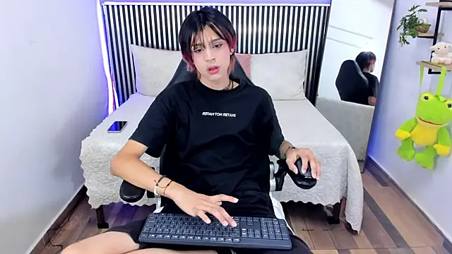 Dan Copers online show from September 2025 01:44:02 PM