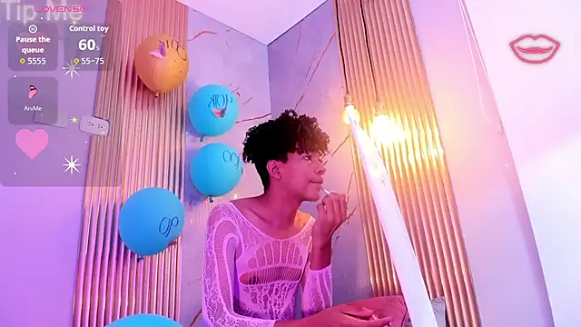 Snapshot of Ivone_Rose_ chatting on November 2025 12:25:01 PM Ivone Rose online show from November 2025 12:25:01 PM