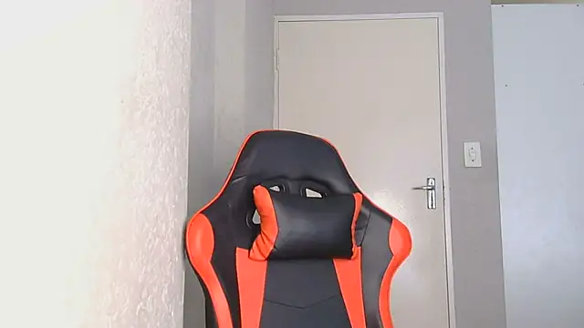 Ballenciaa online show from October 2025 09:41:01 AM