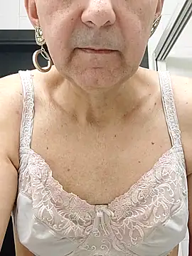 Emily de Carla online show from December 2025 07:36:02 AM