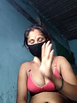 Hot-ilaiy online show from September 2025 10:14:01 PM