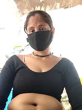 Hot-ilaiy online show from November 2025 09:00:02 AM