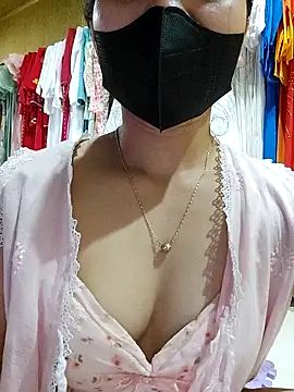 Laurie369 online show from September 2025 05:51:02 AM