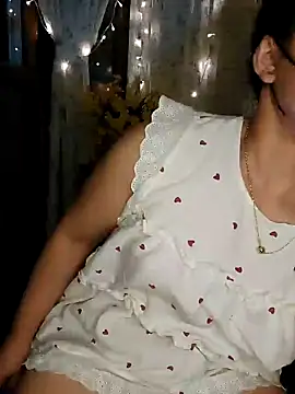 Snapshot of Laurie369 chatting on September 2025 03:58:02 PM Laurie369 online show from September 2025 03:58:02 PM