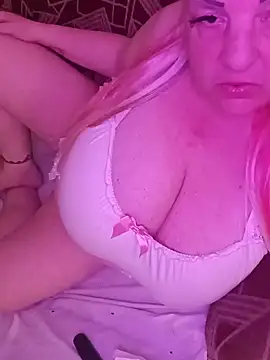 AnnStefanixh online show from May 2026 04:15:02 PM