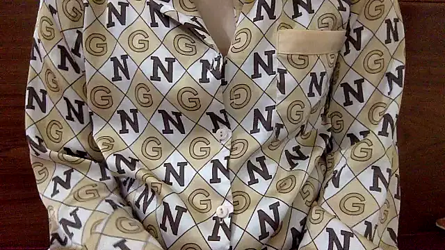 Lamoon 2k online show from November 2025 05:36:02 PM