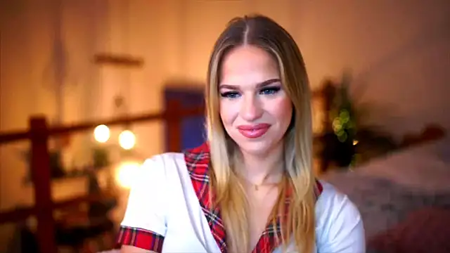 Emilyvanroessel online show from November 2025 07:49:02 PM