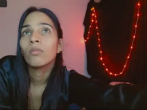 LexxxyQueen online show from June 2026 05:19:02 AM