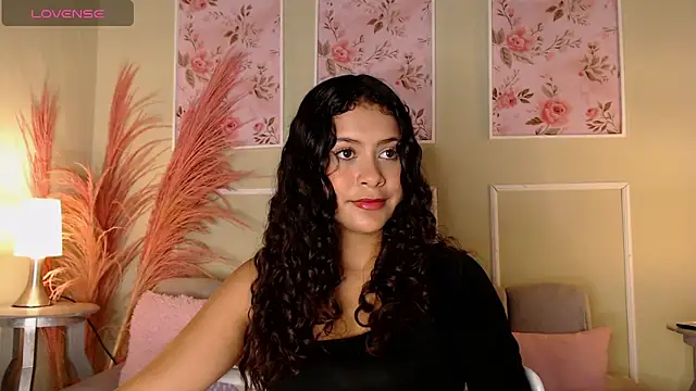 CurlyDani online show from September 2025 07:05:01 PM