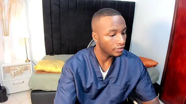 chrstian lewis1 online show from November 2025 10:37:01 AM