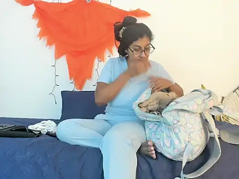  Miaa khalifa  online show from October 2025 12:17:02 PM