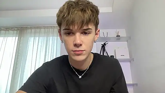 Milk Guy online show from October 2025 01:42:02 PM