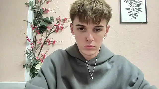 Milk Guy online show from November 2025 03:33:02 PM