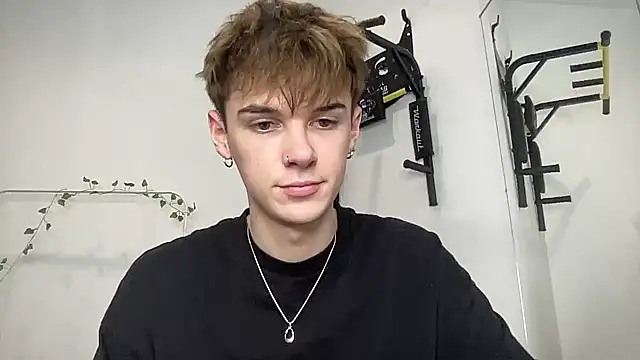 Milk Guy online show from November 2025 03:56:02 PM