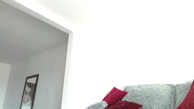 caroline spanky online show from December 2025 12:23:02 PM