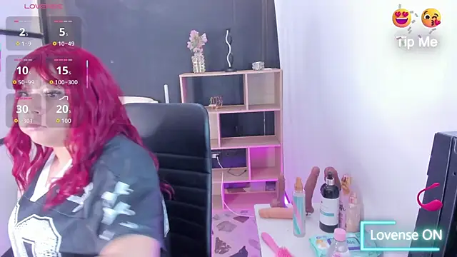 ThaliaBrooks  online show from October 2025 04:15:02 AM