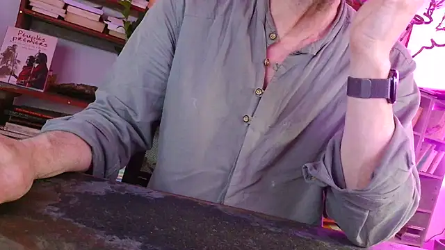 yvanbonar online show from October 2025 06:49:01 AM