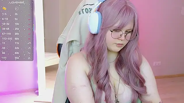 fillisfox  online show from February 2026 04:38:02 PM