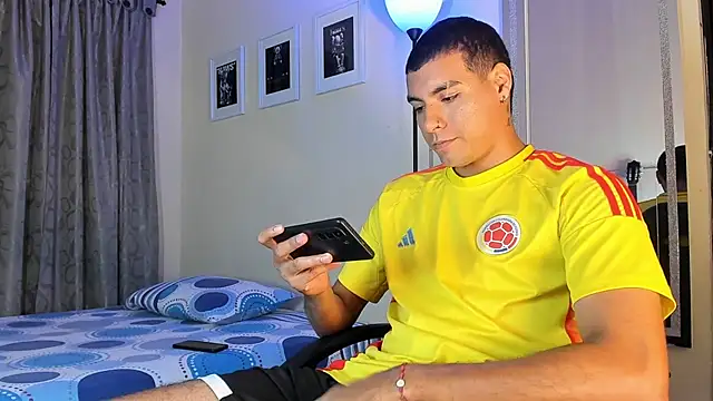 TeamPorn 19 online show from November 2025 03:39:01 AM