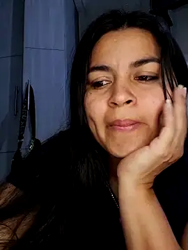 Snapshot of Llizxxy chatting on March 2026 03:34:01 AM Llizxxy online show from March 2026 03:34:01 AM