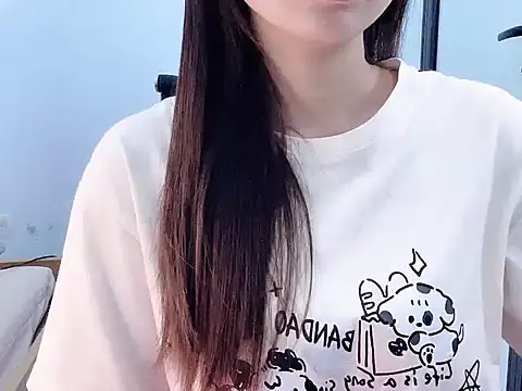 Snapshot of Tinaa-22 chatting on October 2025 03:00:01 PM Tinaa-22 online show from October 2025 03:00:01 PM