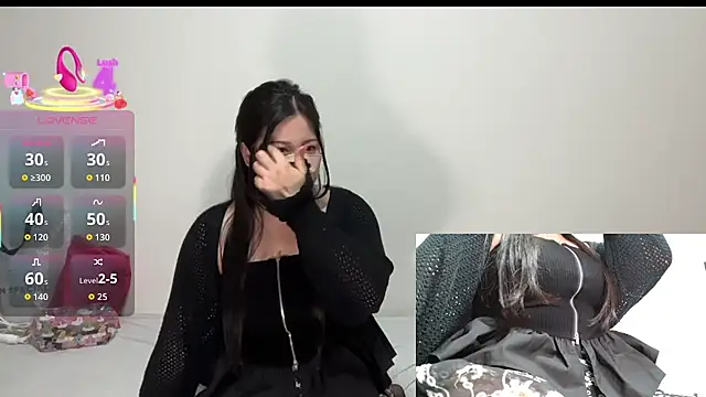 Snapshot of ___momo___0717 chatting on September 2025 11:31:02 AM momo 0717 online show from September 2025 11:31:02 AM