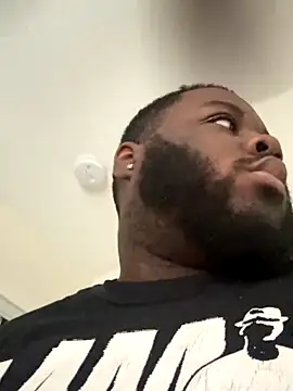 mistermidnightsnack online show from November 2025 09:46:02 PM