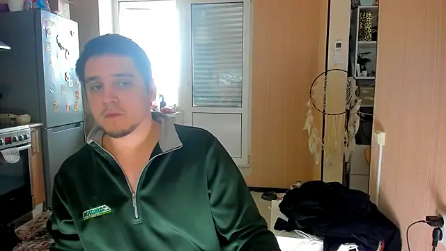 Snapshot of Bear_Beer130 chatting on March 2026 12:33:02 PM Bear Beer130 online show from March 2026 12:33:02 PM