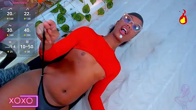 Snapshot of EbonyWildYou chatting on November 2025 02:39:01 PM EbonyWildYou online show from November 2025 02:39:01 PM