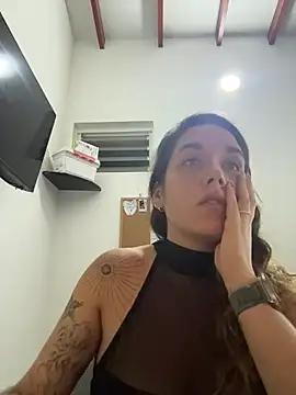 Sophia House  online show from October 2025 10:48:02 PM