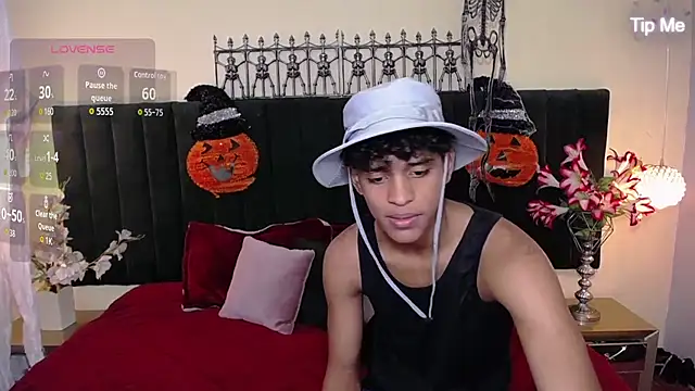 Snapshot of jhos_padill chatting on November 2025 01:23:01 PM jhos padill online show from November 2025 01:23:01 PM