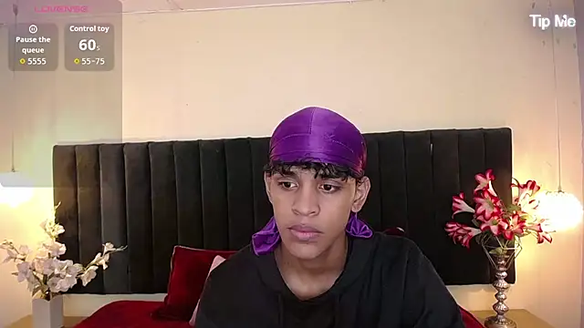 Snapshot of jhos_padill chatting on November 2025 01:22:02 PM jhos padill online show from November 2025 01:22:02 PM