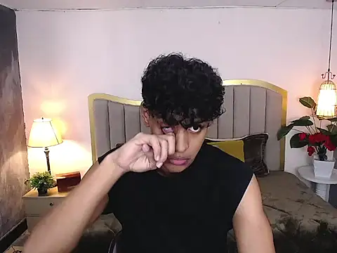 Snapshot of jhos_padill chatting on December 2025 01:20:02 PM jhos padill online show from December 2025 01:20:02 PM